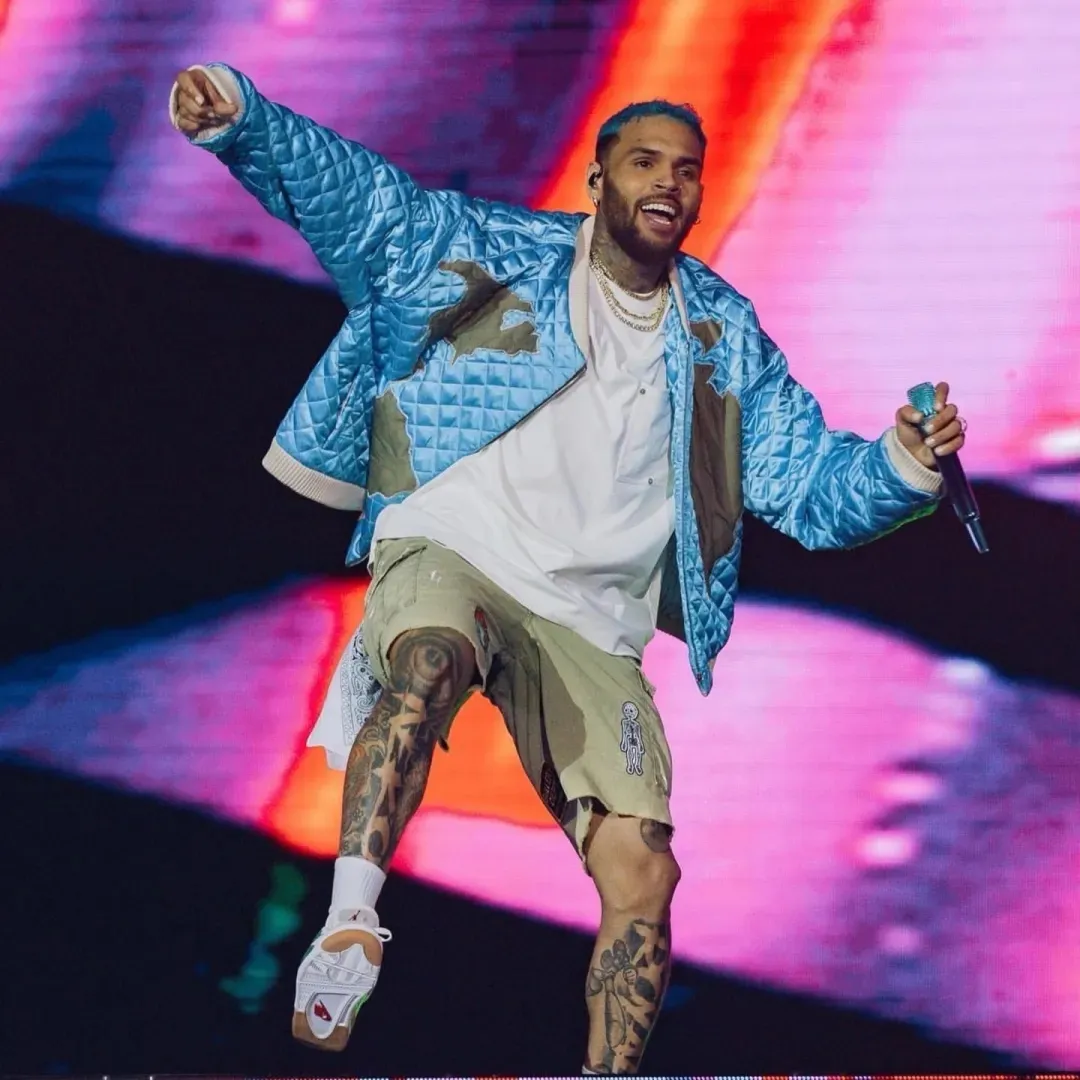European and American hip-hop singer CHRIST BROWN's same style GALLERY DEPT. KENZIE FATIGUE CARGO SHORTS patch embroidered shorts, distressed ink splash overalls, olive green size 30/32/34/36, heavy wash garment dyeing, spray horse fade, washed and distressed products, each piece is slightly different, each piece is a work of art, Shimada Kishozai embroidery, hand-splashed ink graffiti